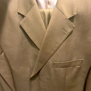 Men’s suit 44R